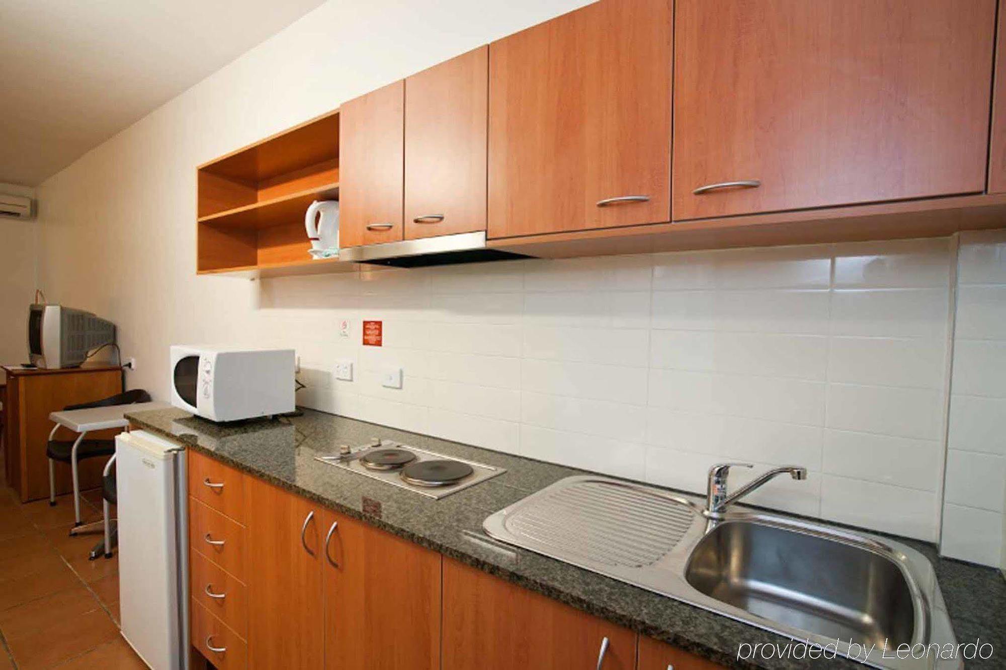 Darwin City Edge Motel & Suites Habitación foto